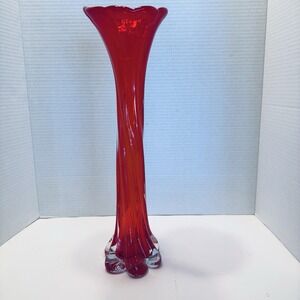 Vintage 15" Red Clear Swirl Daisy Petal Top Long Stem Art Glass Vase Hand blown